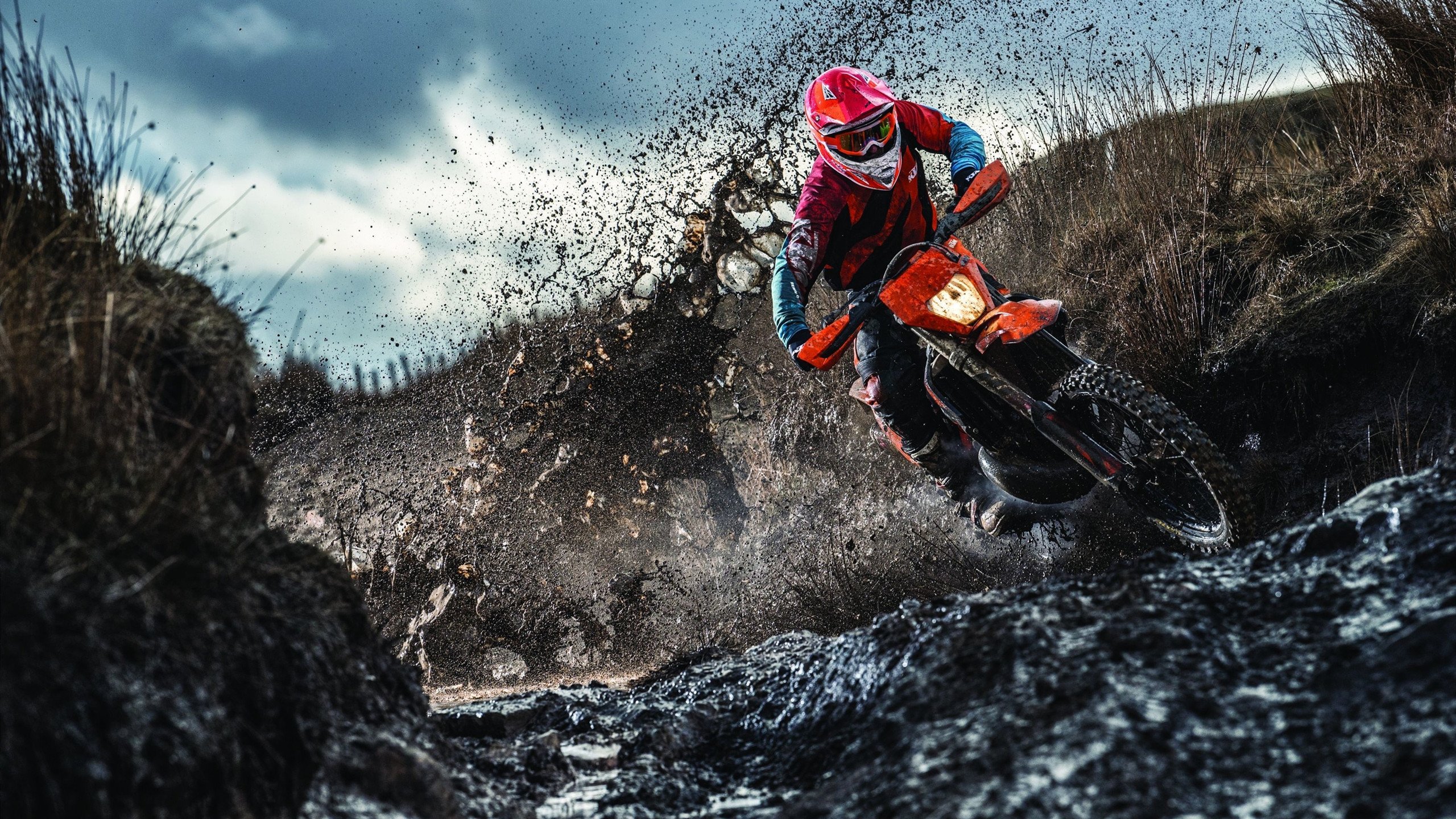 世界排名争夺战焦点战,奥地利带走拜仁,欧洲足球版图暗流涌动